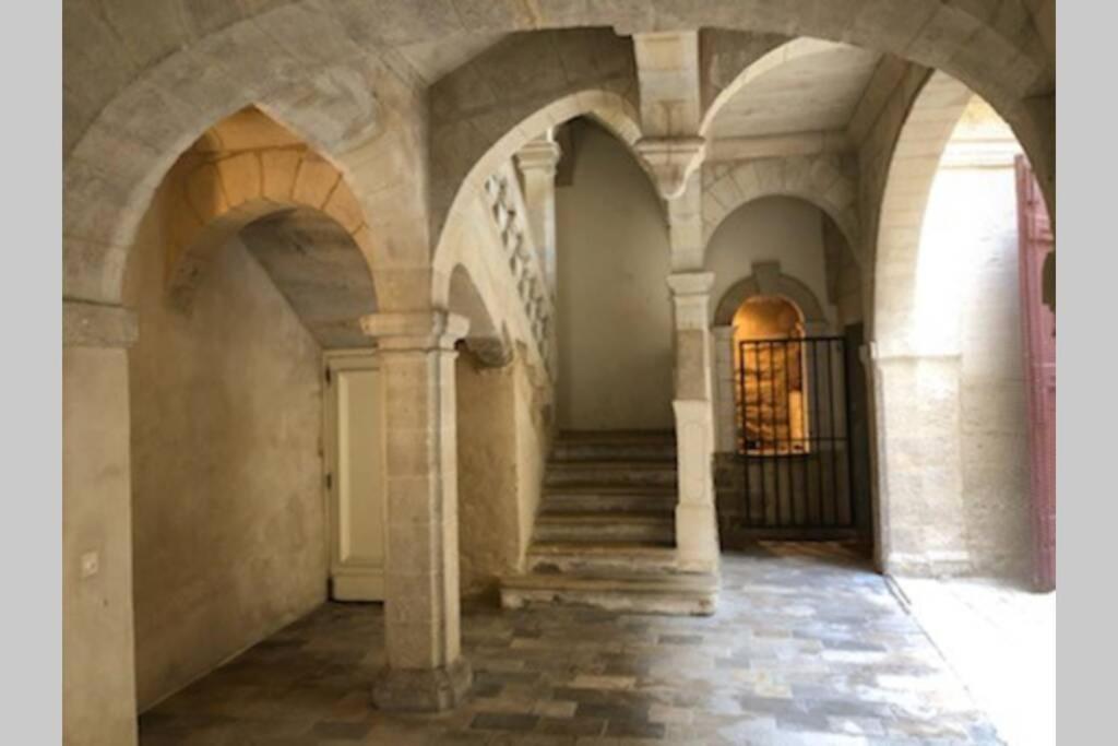 Uzes A Pied, Appartement Dans Cadre D'Exception Ngoại thất bức ảnh